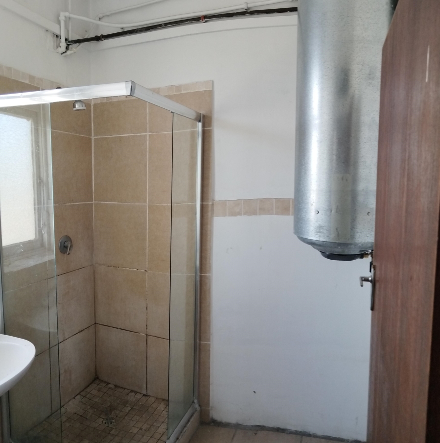 1 Bedroom Property for Sale in Port Elizabeth Central Eastern Cape